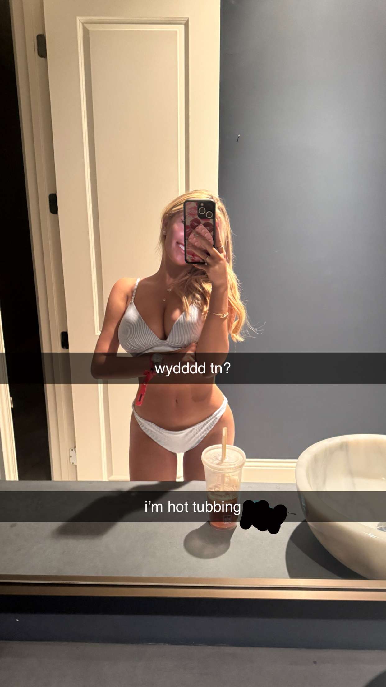 breckiehill snapchat image archive image