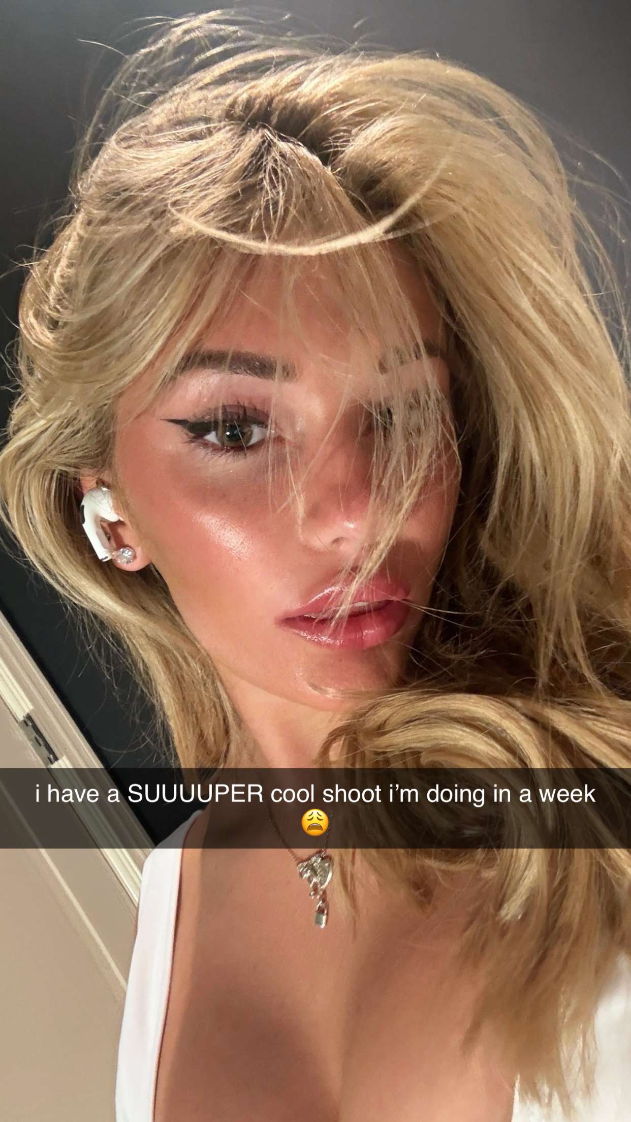 breckiehill snapchat image archive image