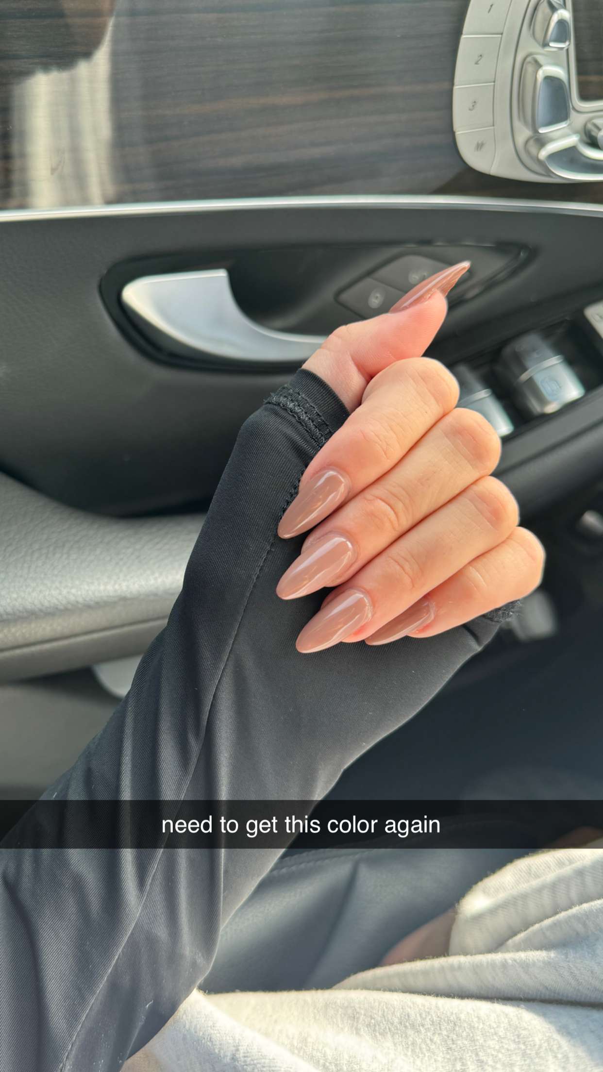 breckiehill snapchat image archive image