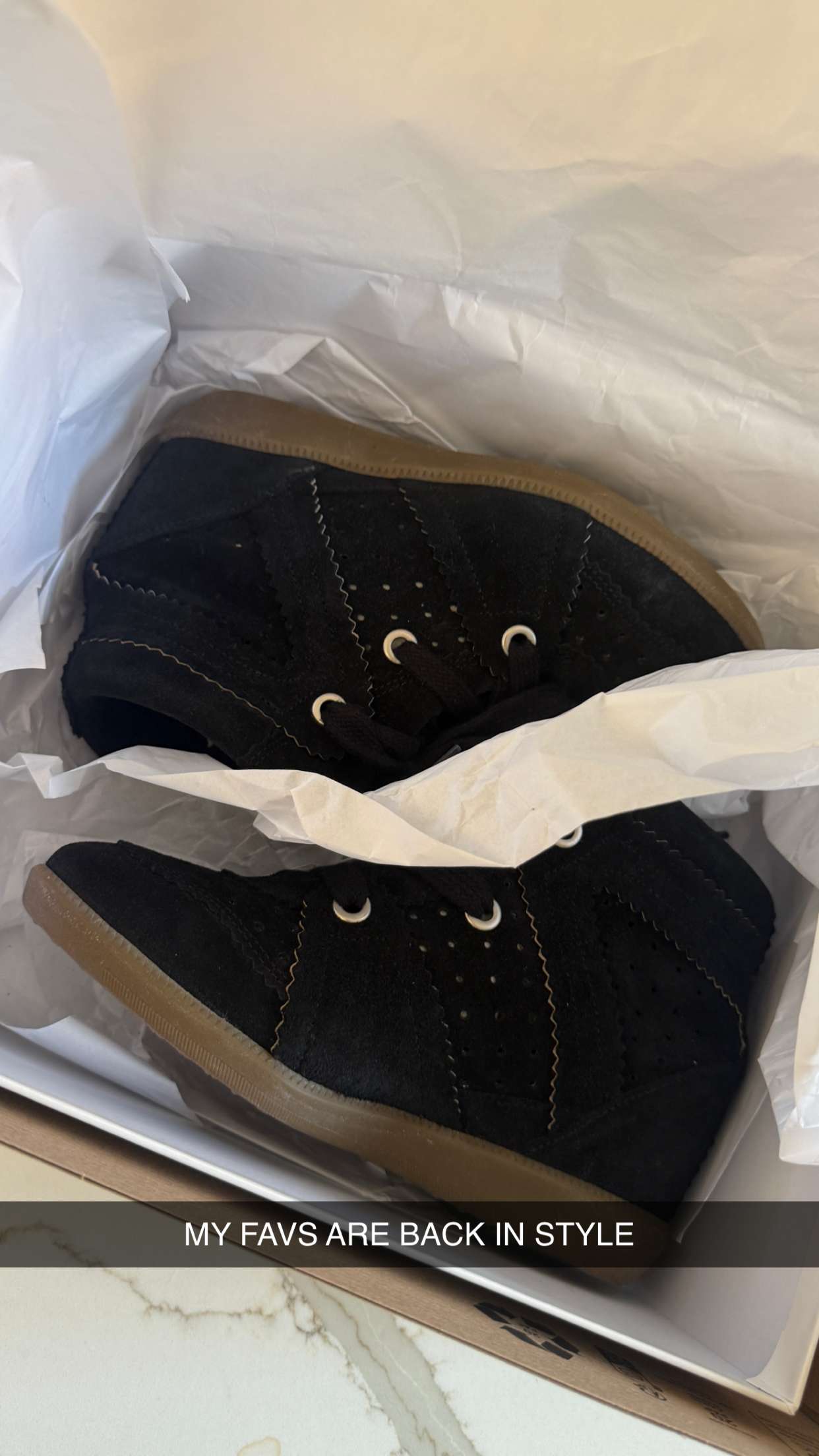 breckiehill snapchat image archive image