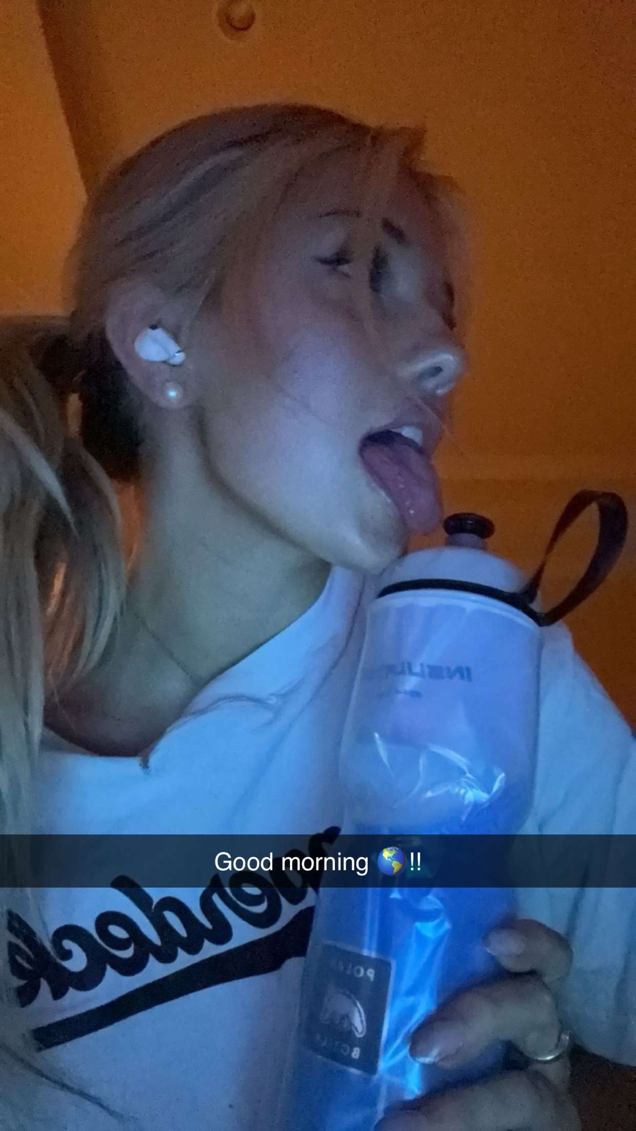 breckiehill snapchat image archive image