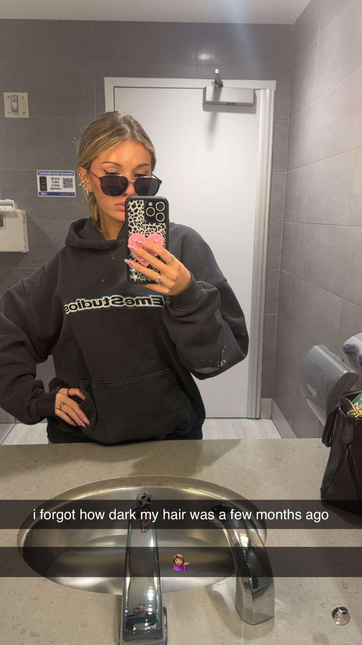 breckiehill snapchat image archive image