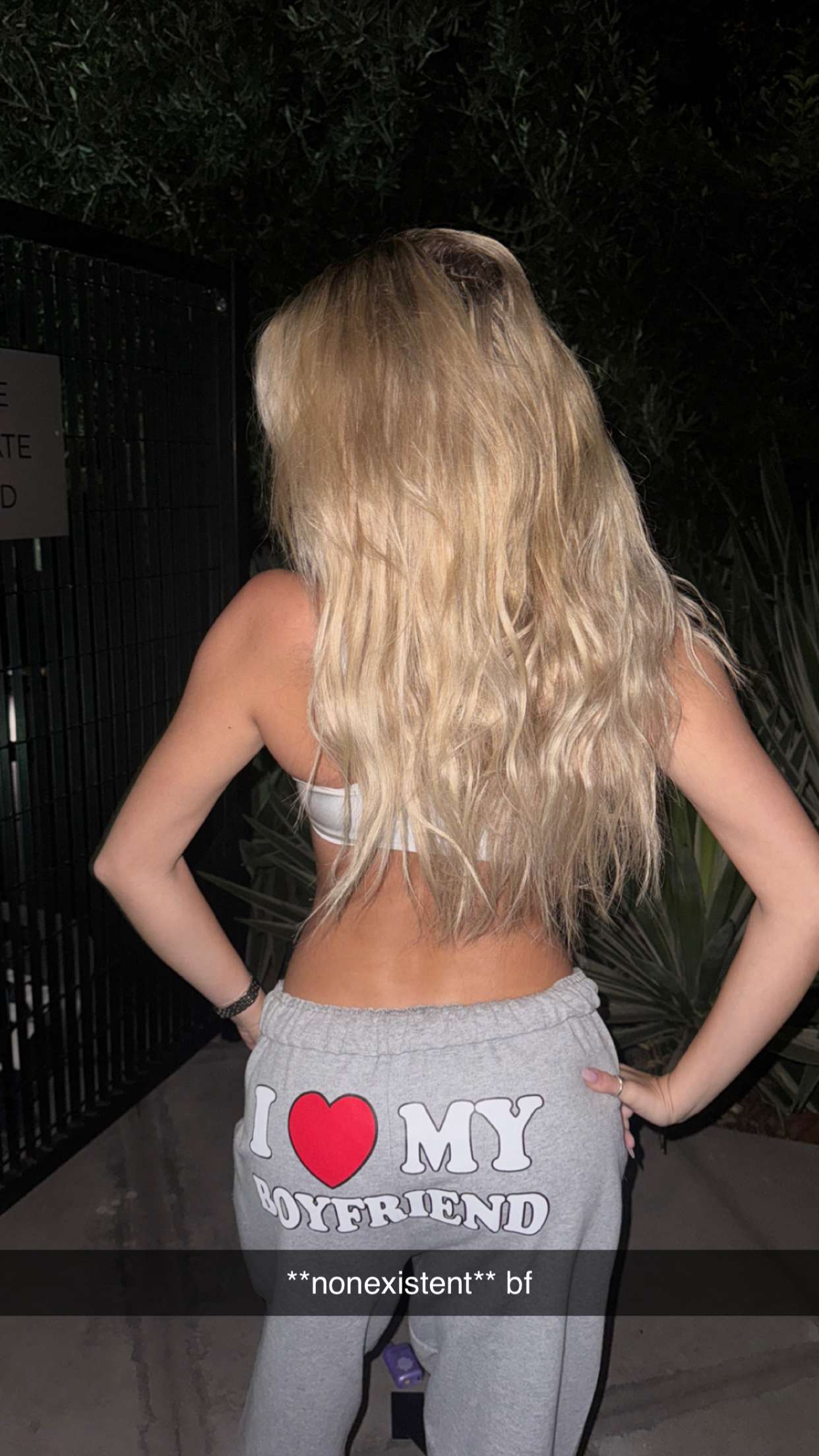 breckiehill snapchat image archive image