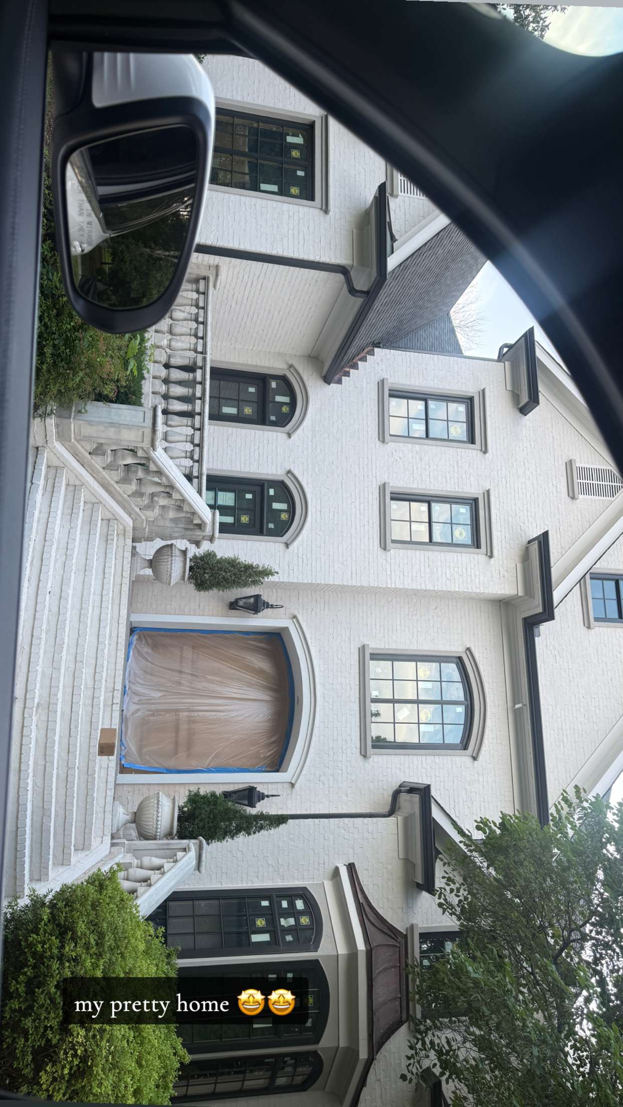 breckiehill snapchat image archive image