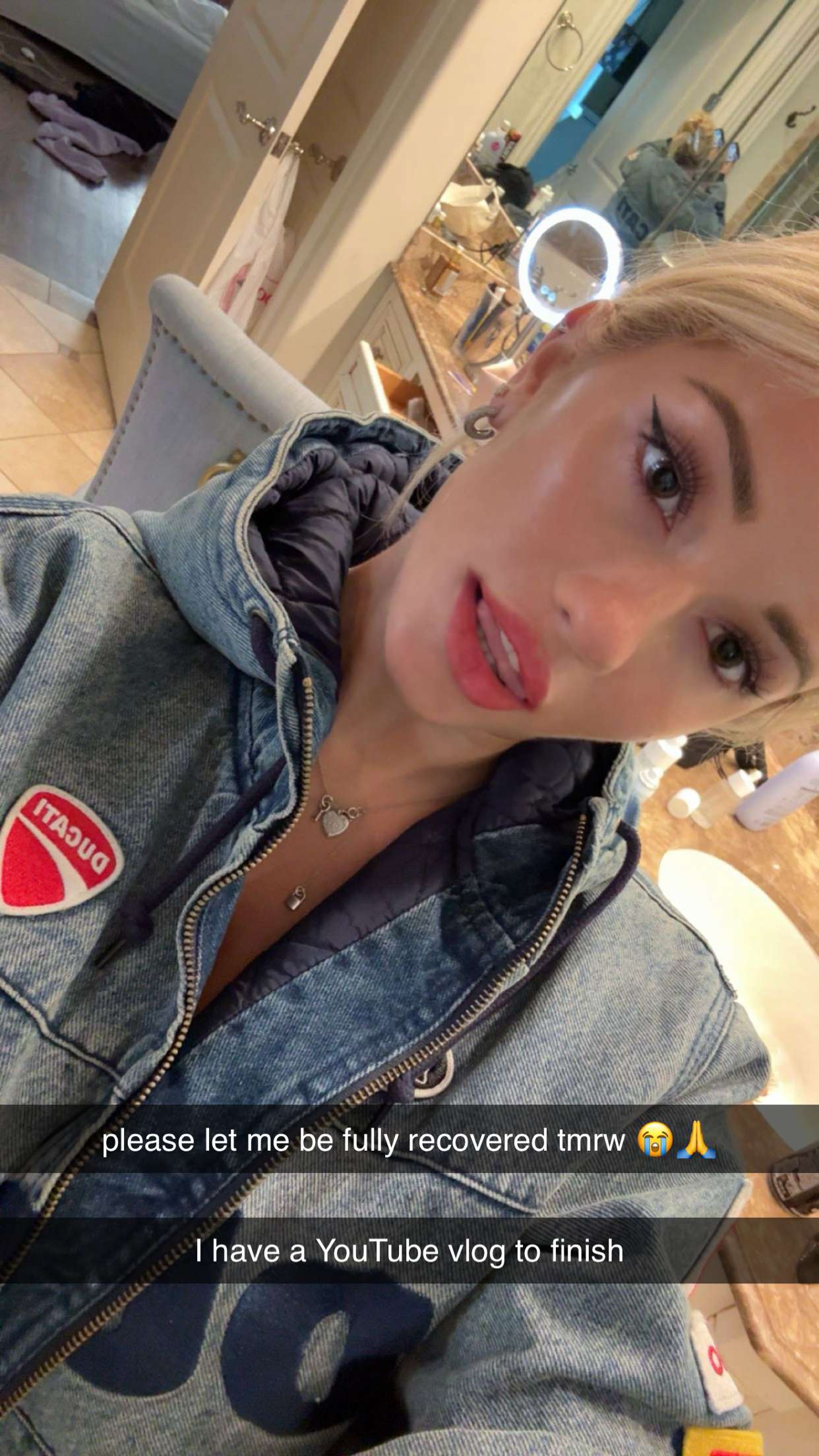 breckiehill snapchat image archive image