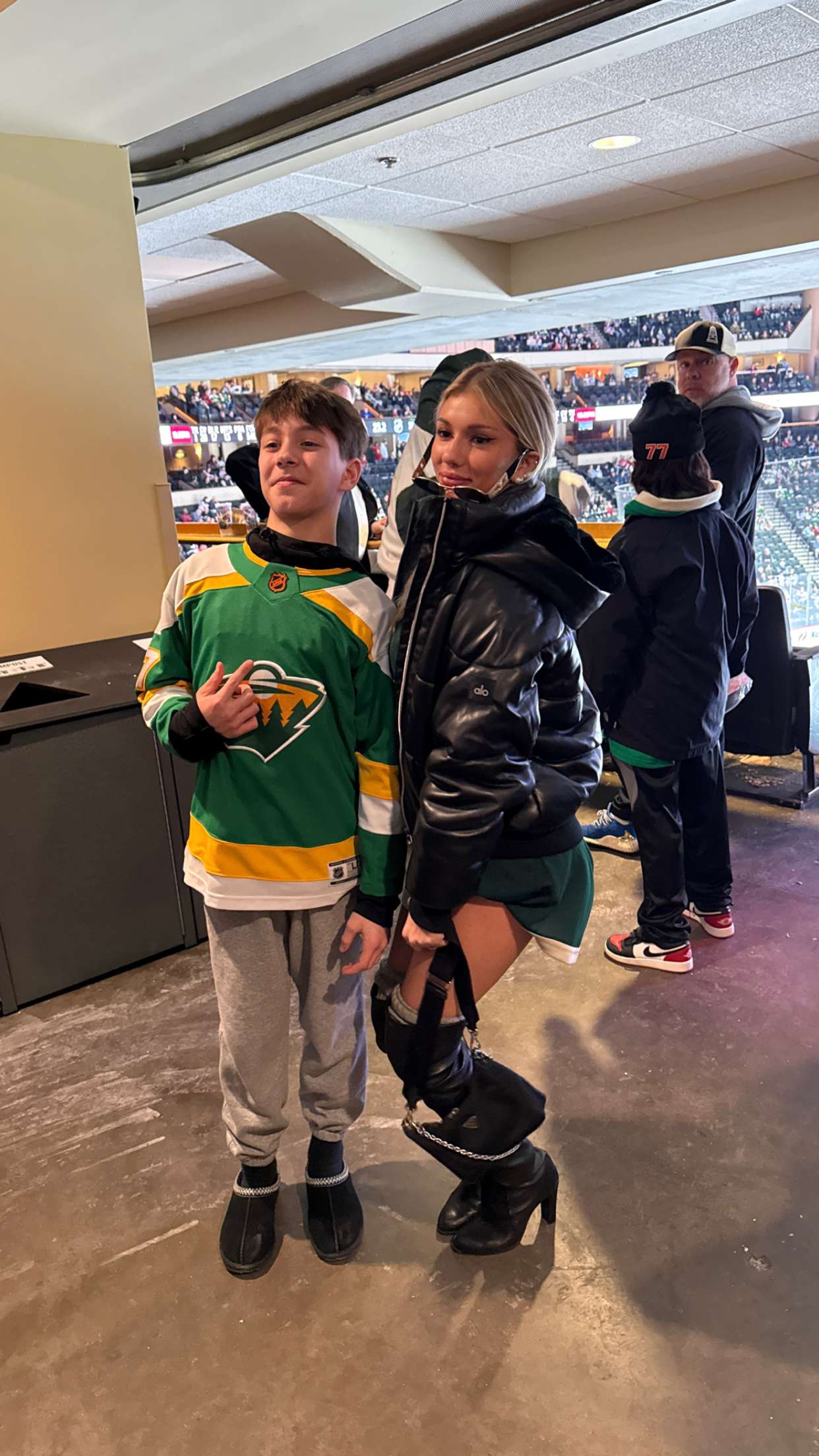 breckiehill snapchat image archive image