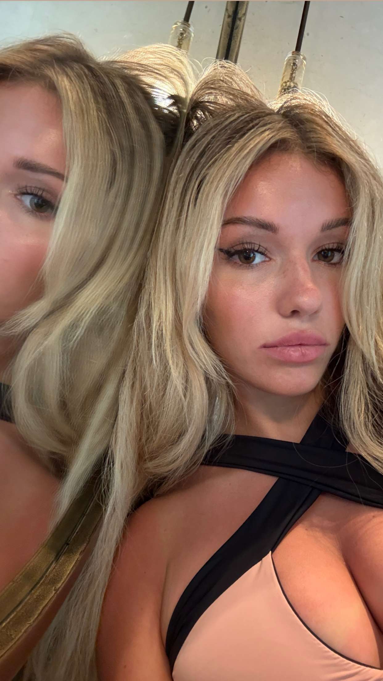 breckiehill snapchat image archive image