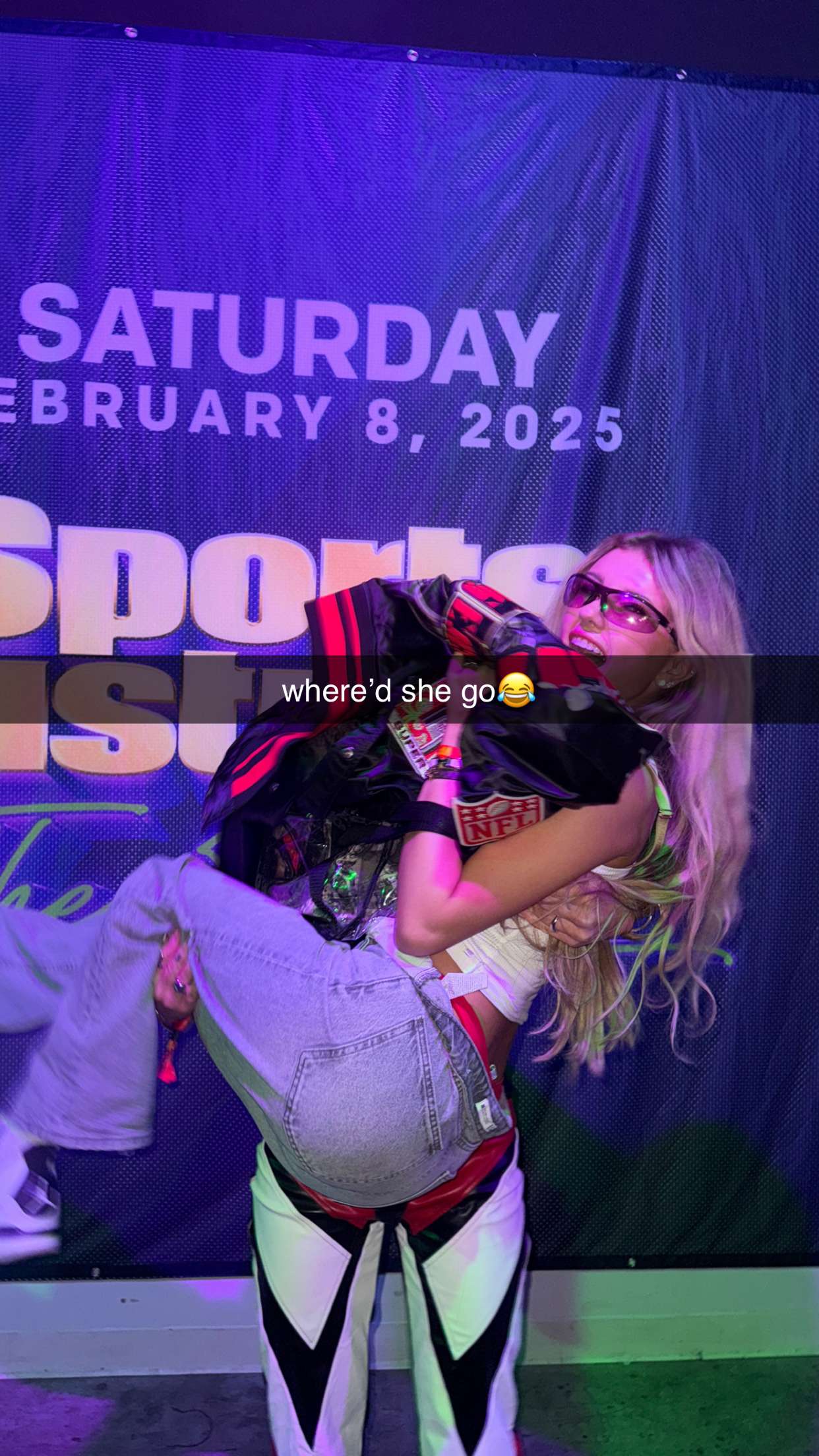 breckiehill snapchat image archive image