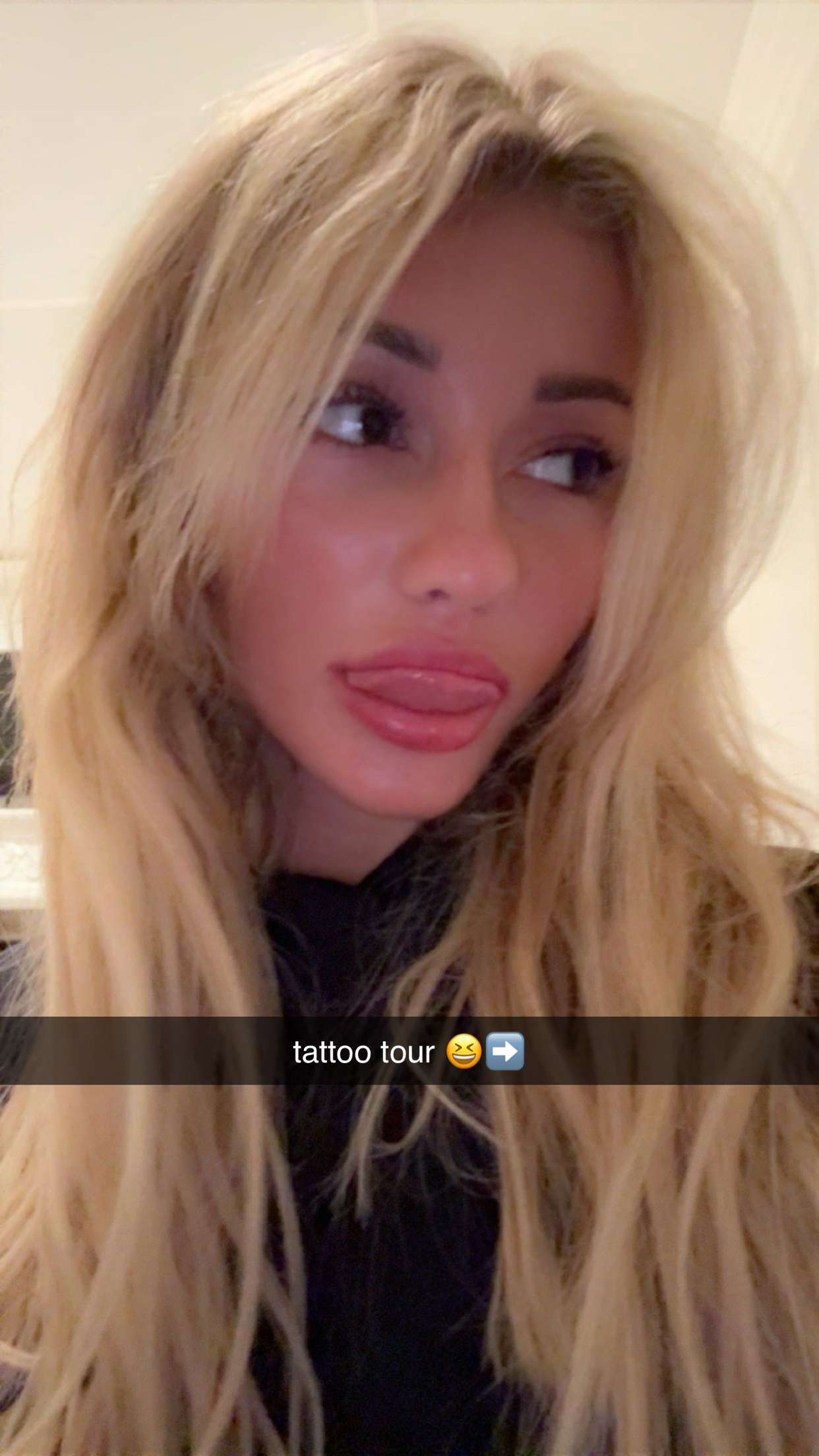 breckiehill snapchat image archive image