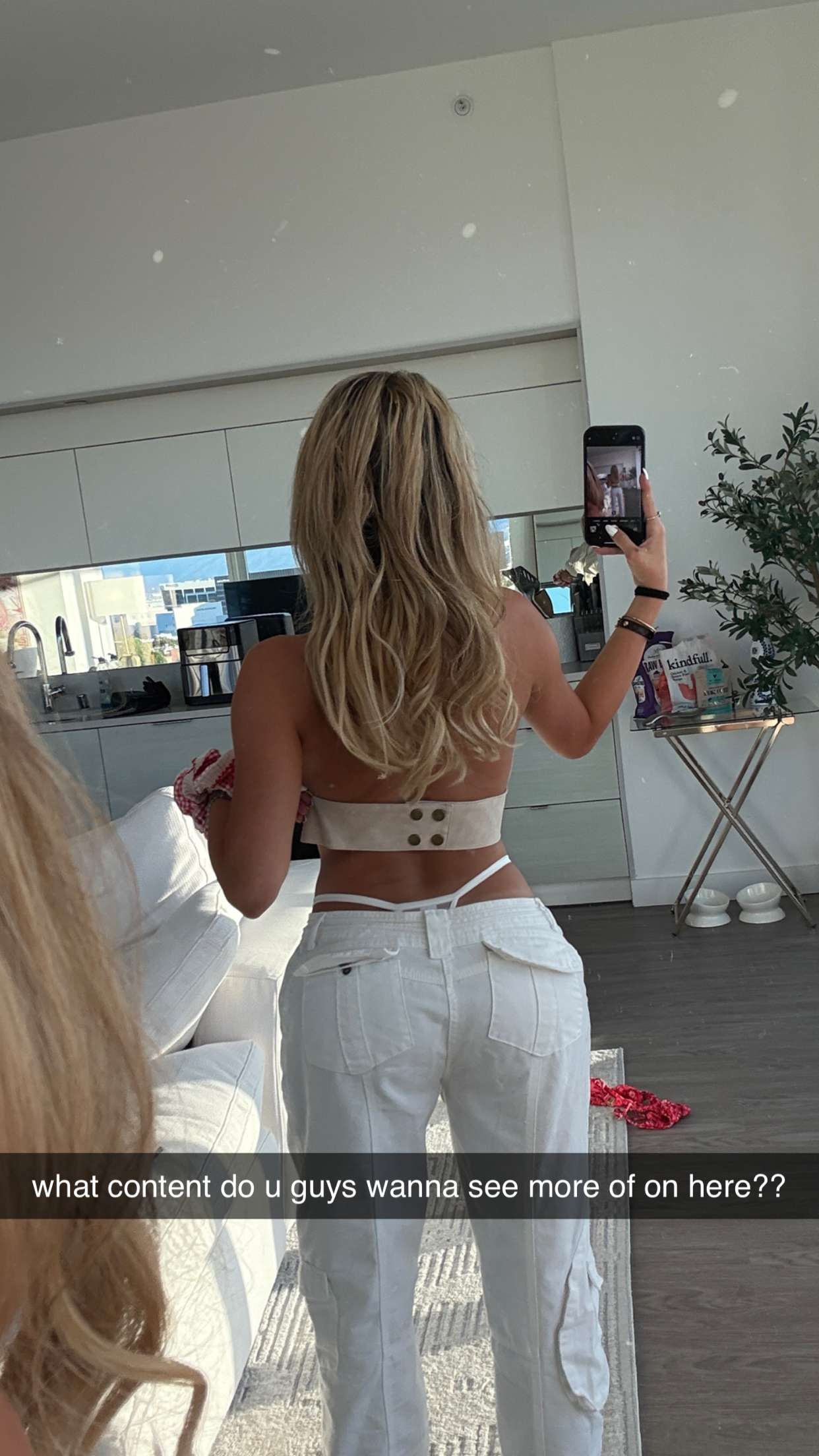 breckiehill snapchat image archive image