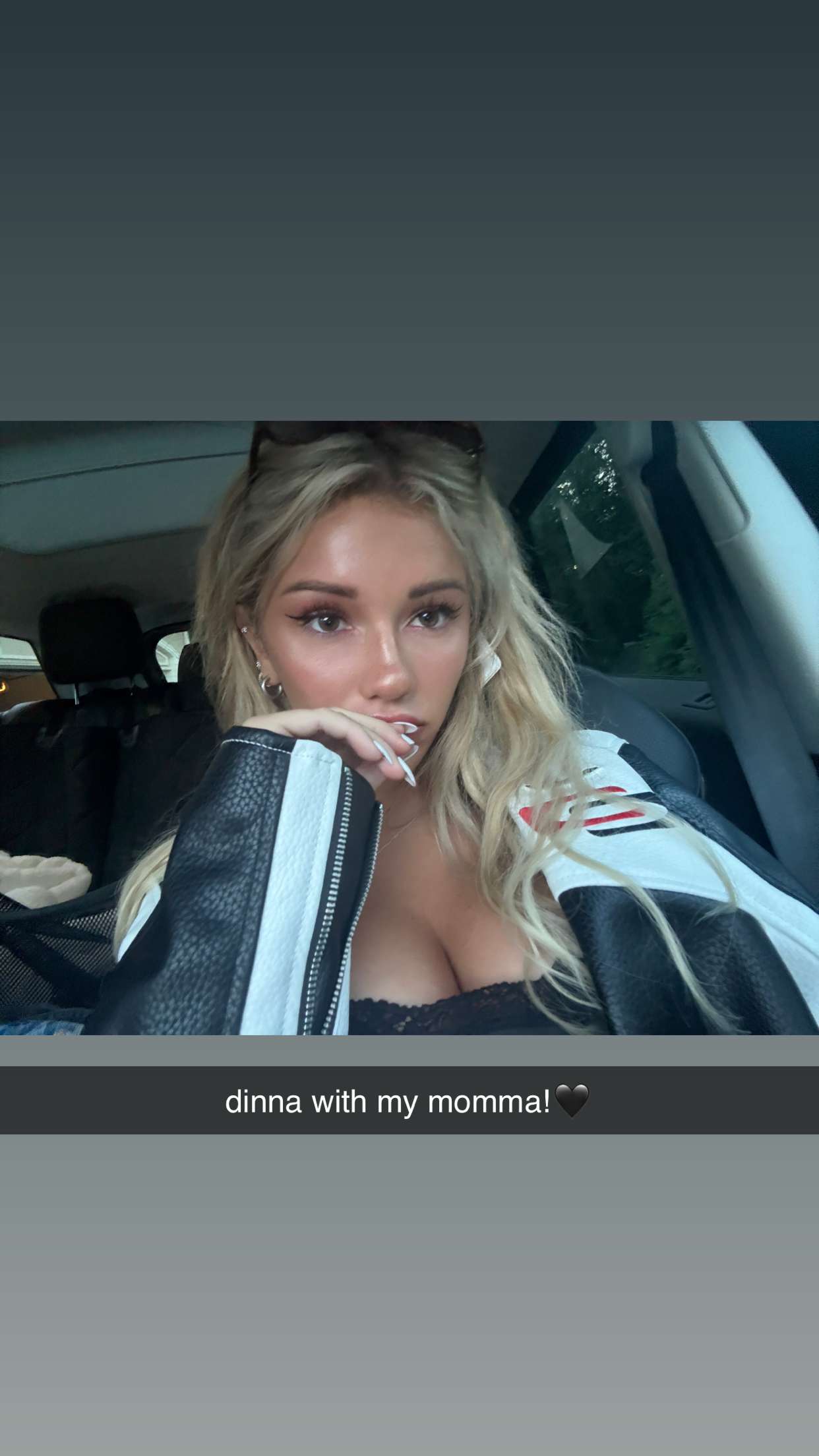 breckiehill snapchat image archive image