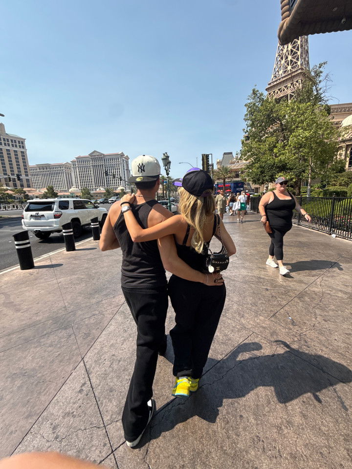 breckiehill snapchat image archive image