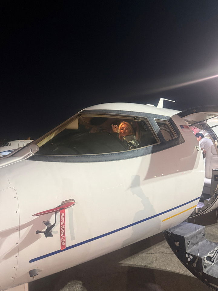 breckiehill snapchat image archive image