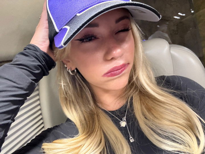 breckiehill snapchat image archive image