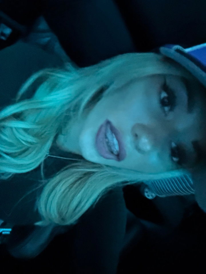 breckiehill snapchat image archive image