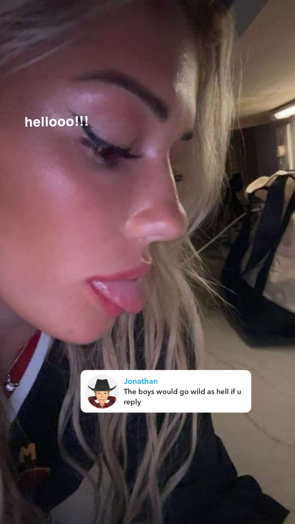 breckiehill snapchat image archive image