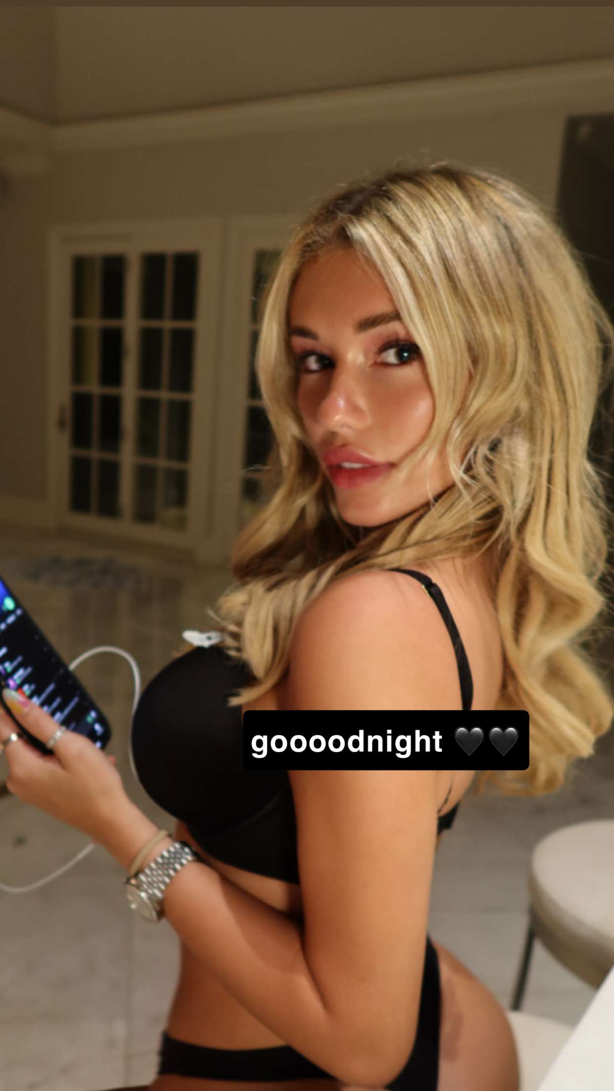 breckiehill snapchat image archive image