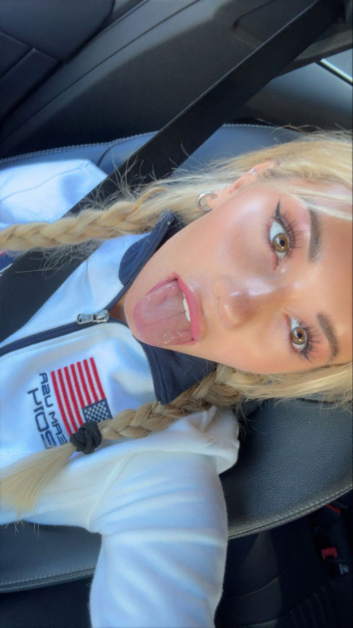 breckiehill snapchat image archive image