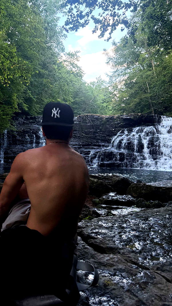 breckiehill image ~ Altpins