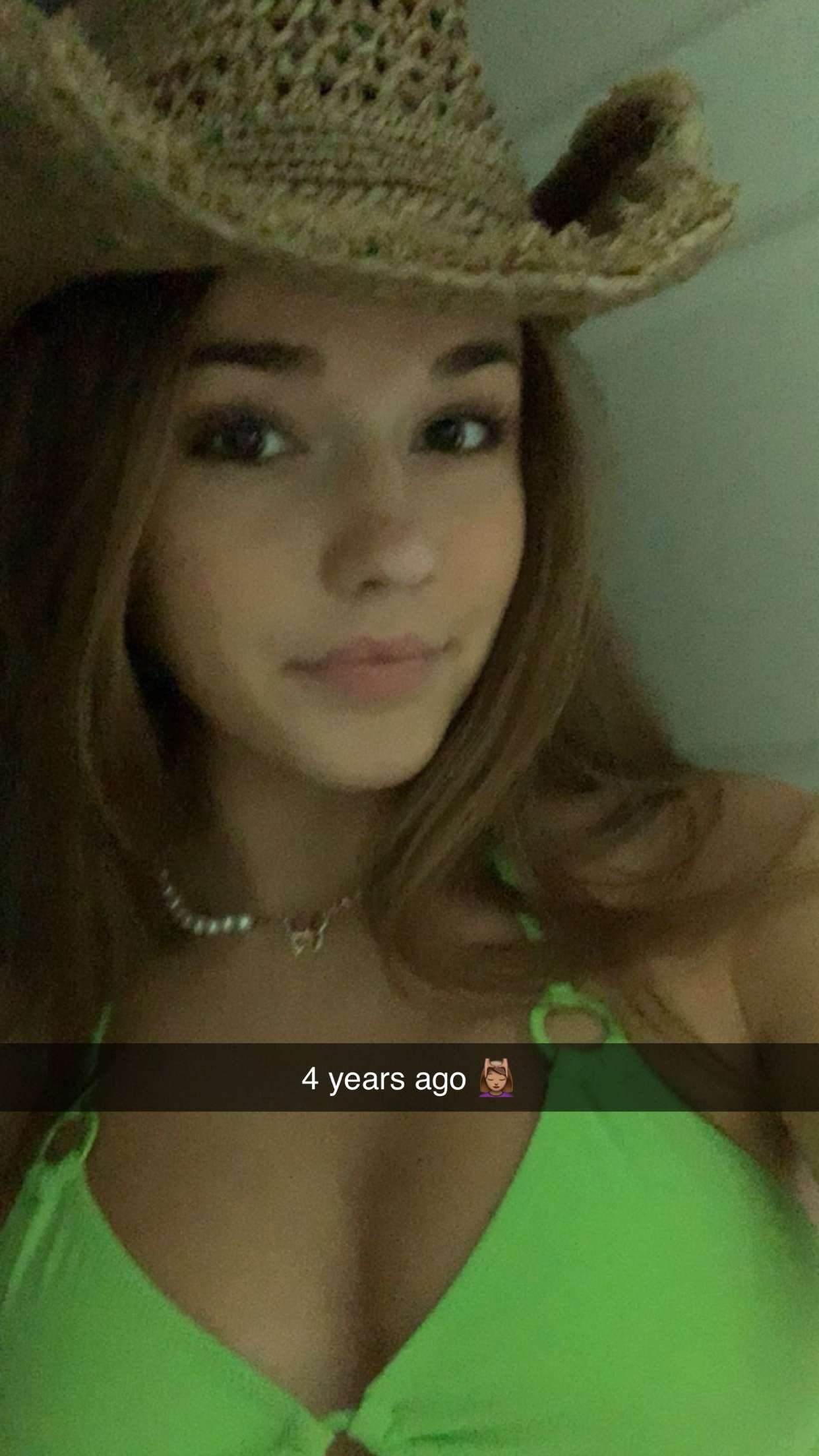 breckiehill snapchat image archive image