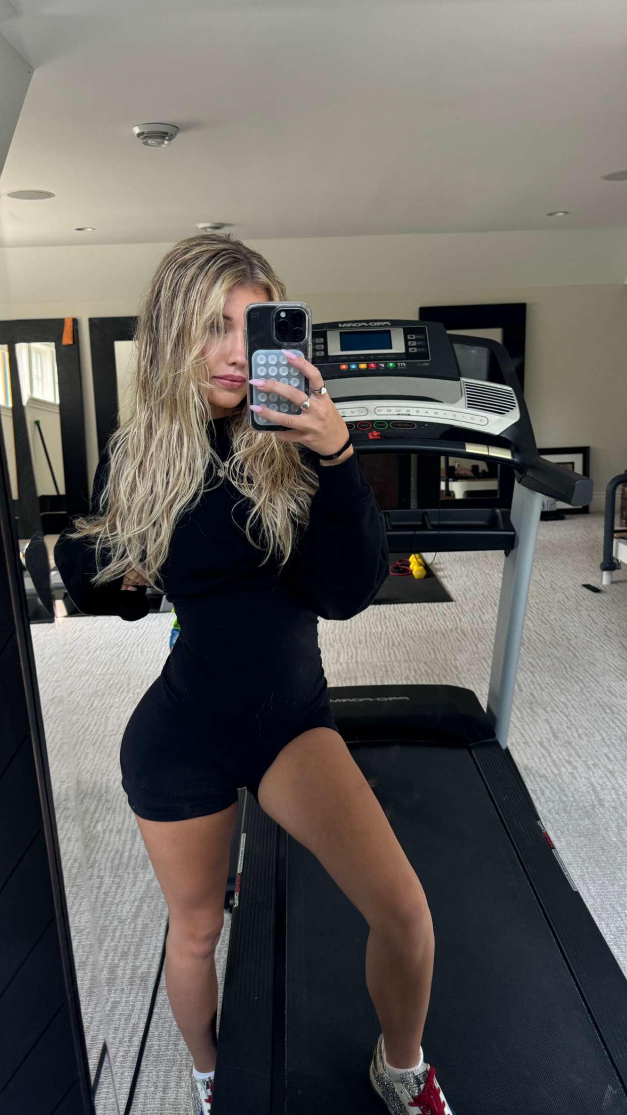 breckiehill snapchat image archive image