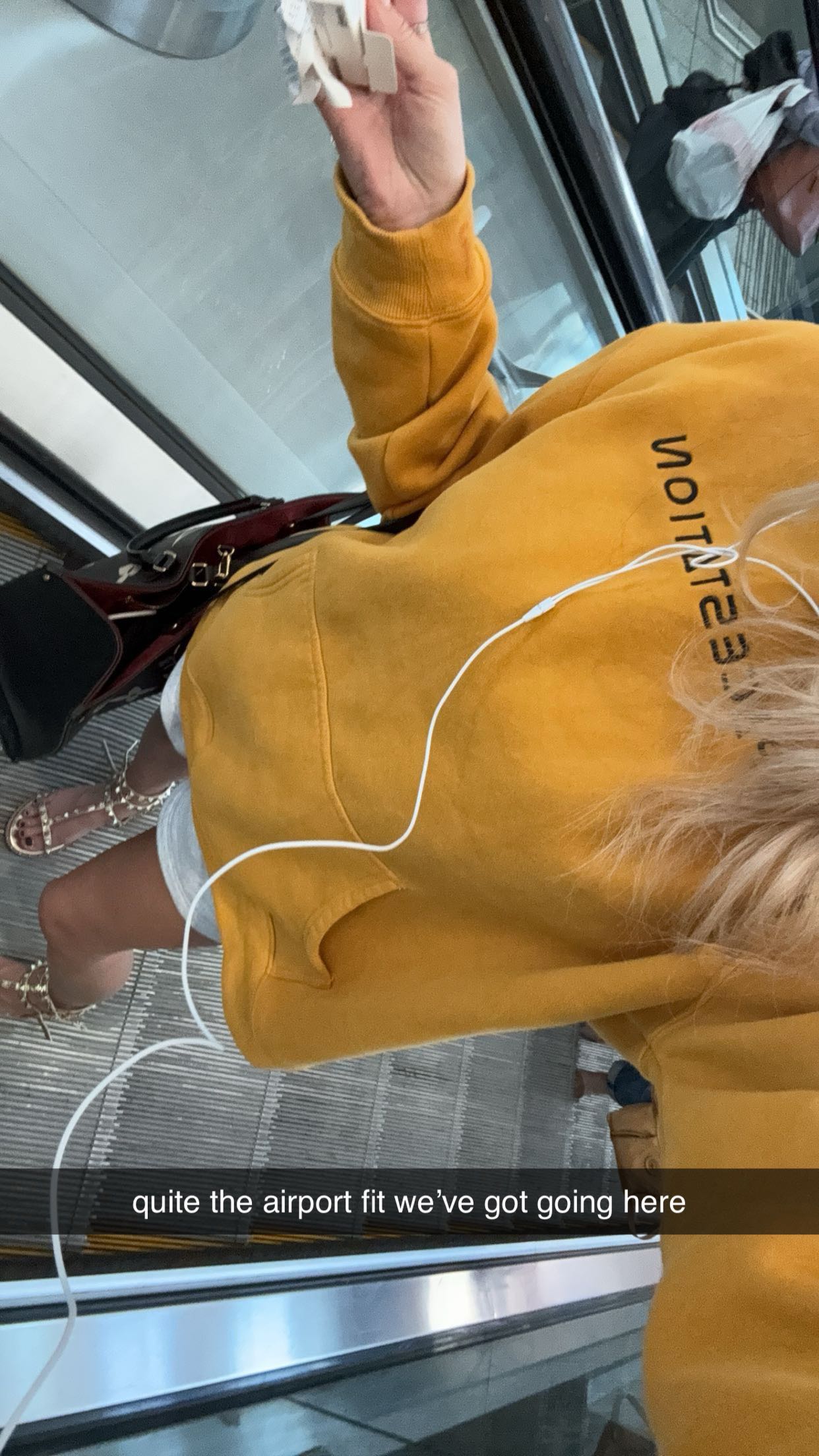 breckiehill snapchat image archive image