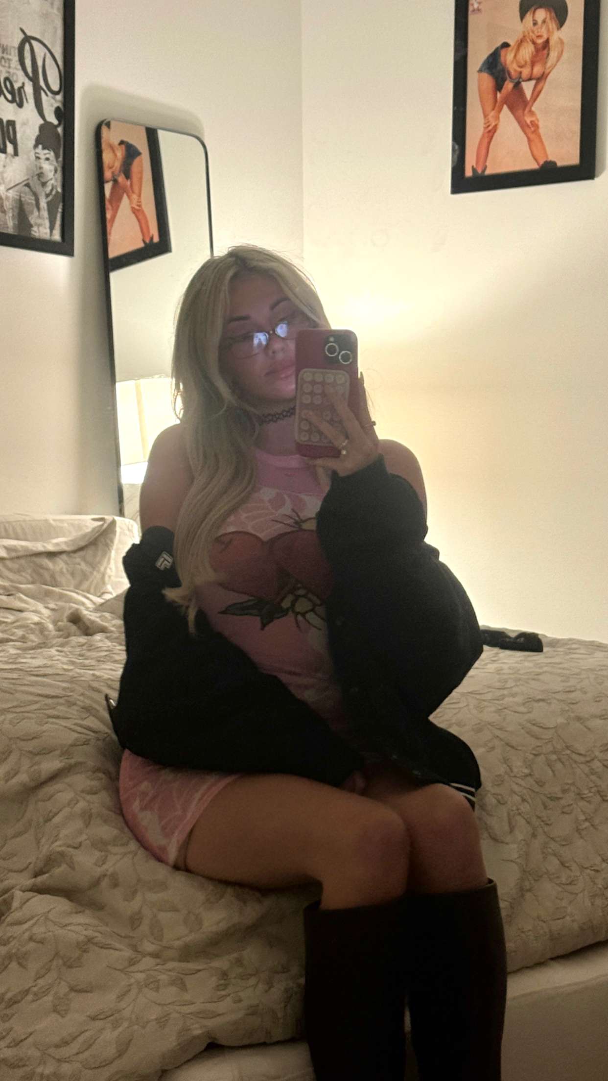 breckiehill snapchat image archive image