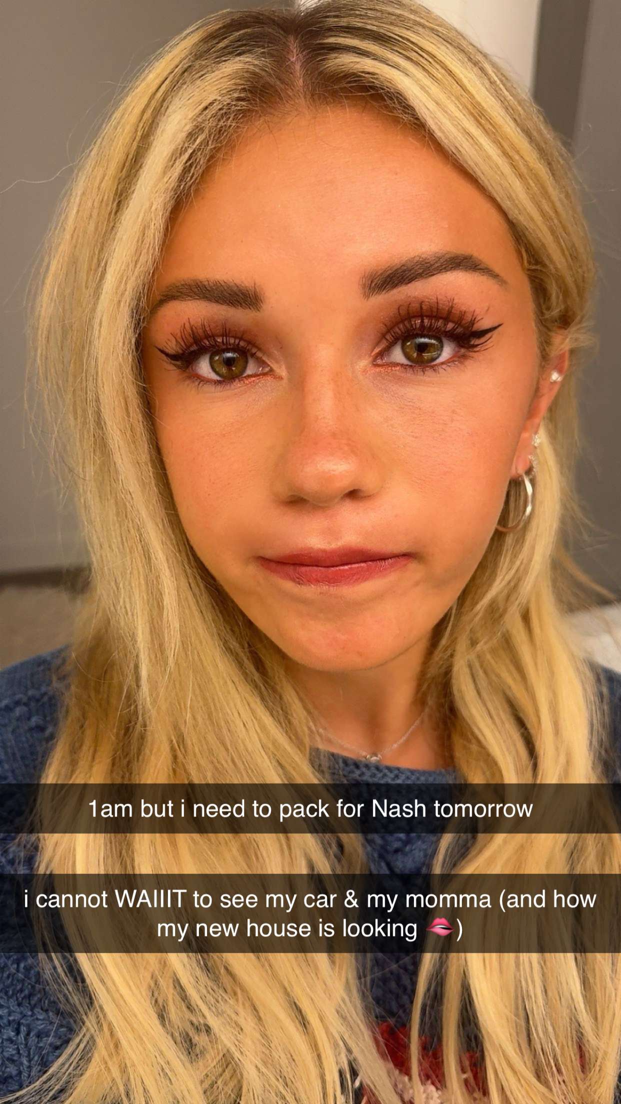 breckiehill snapchat image archive image