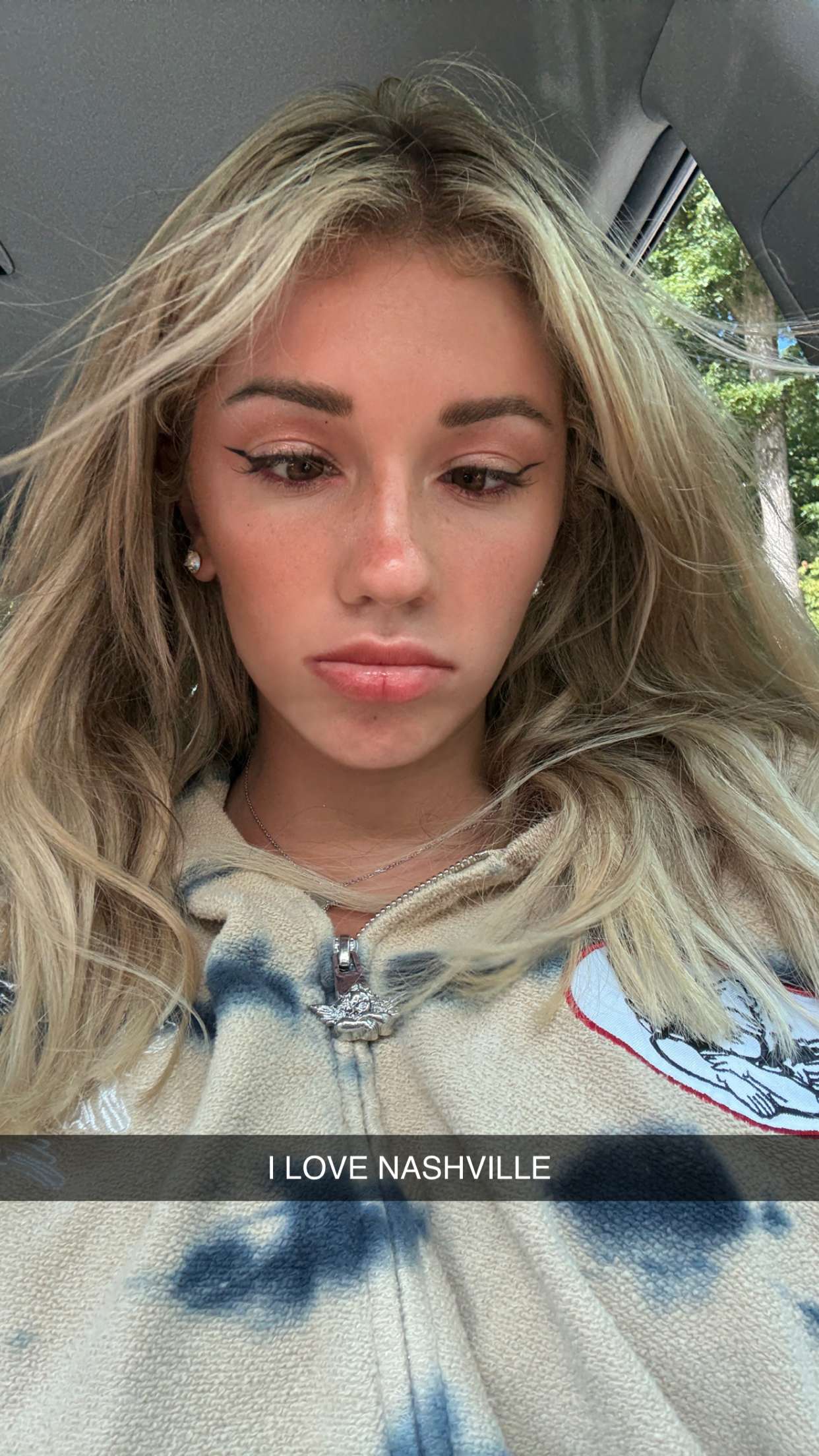 breckiehill snapchat image archive image