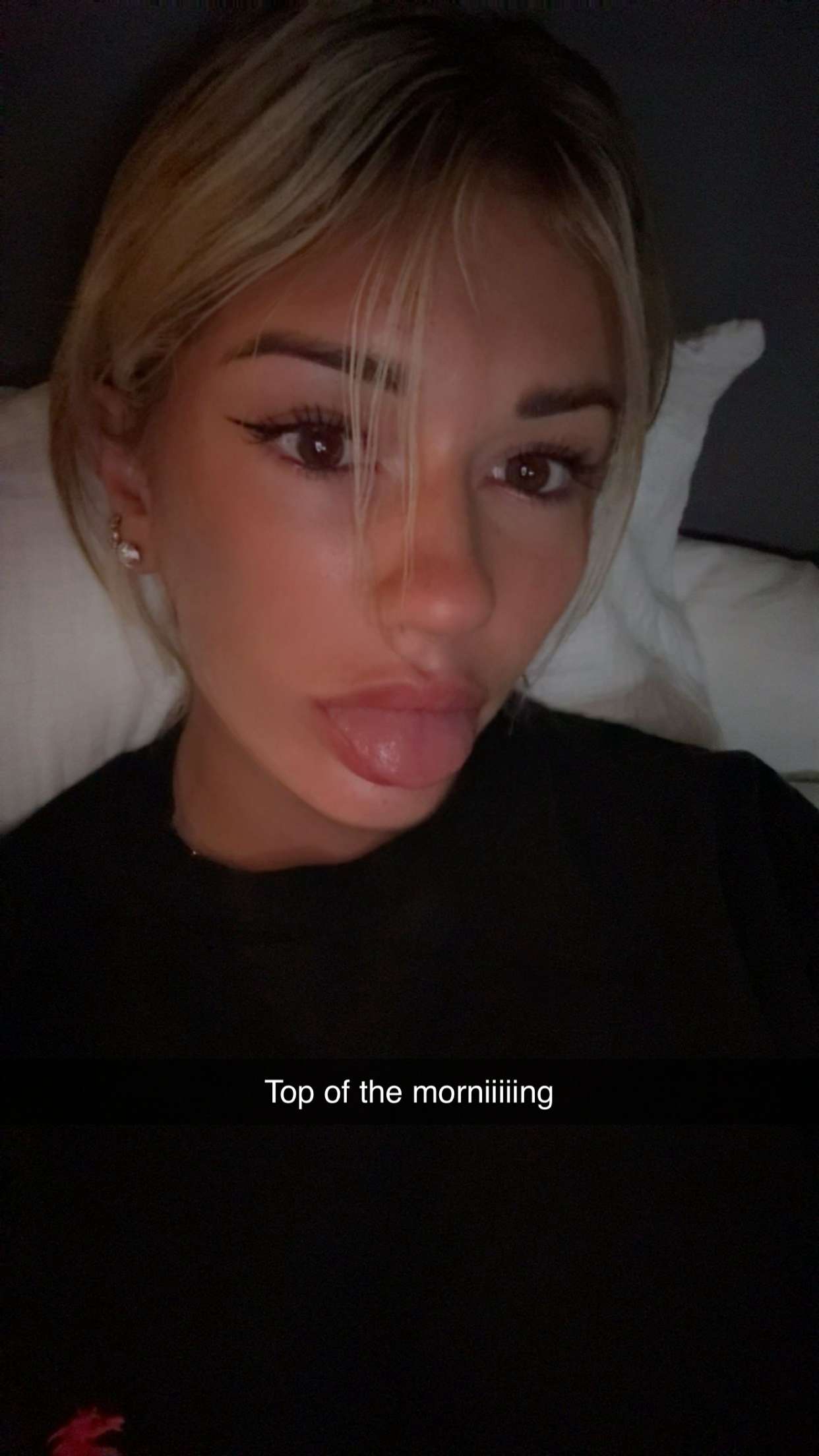 breckiehill snapchat image archive image