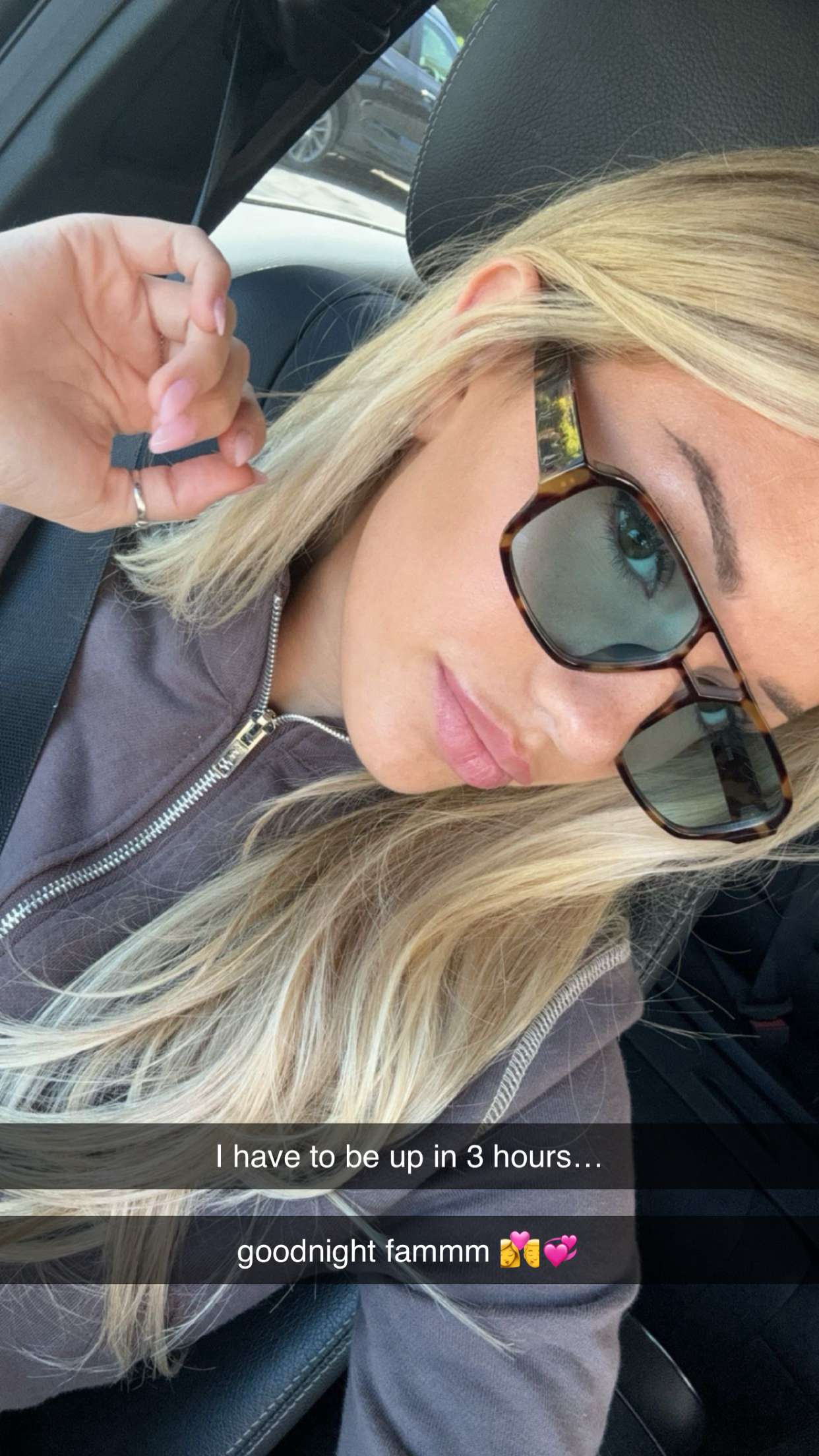 breckiehill snapchat image archive image