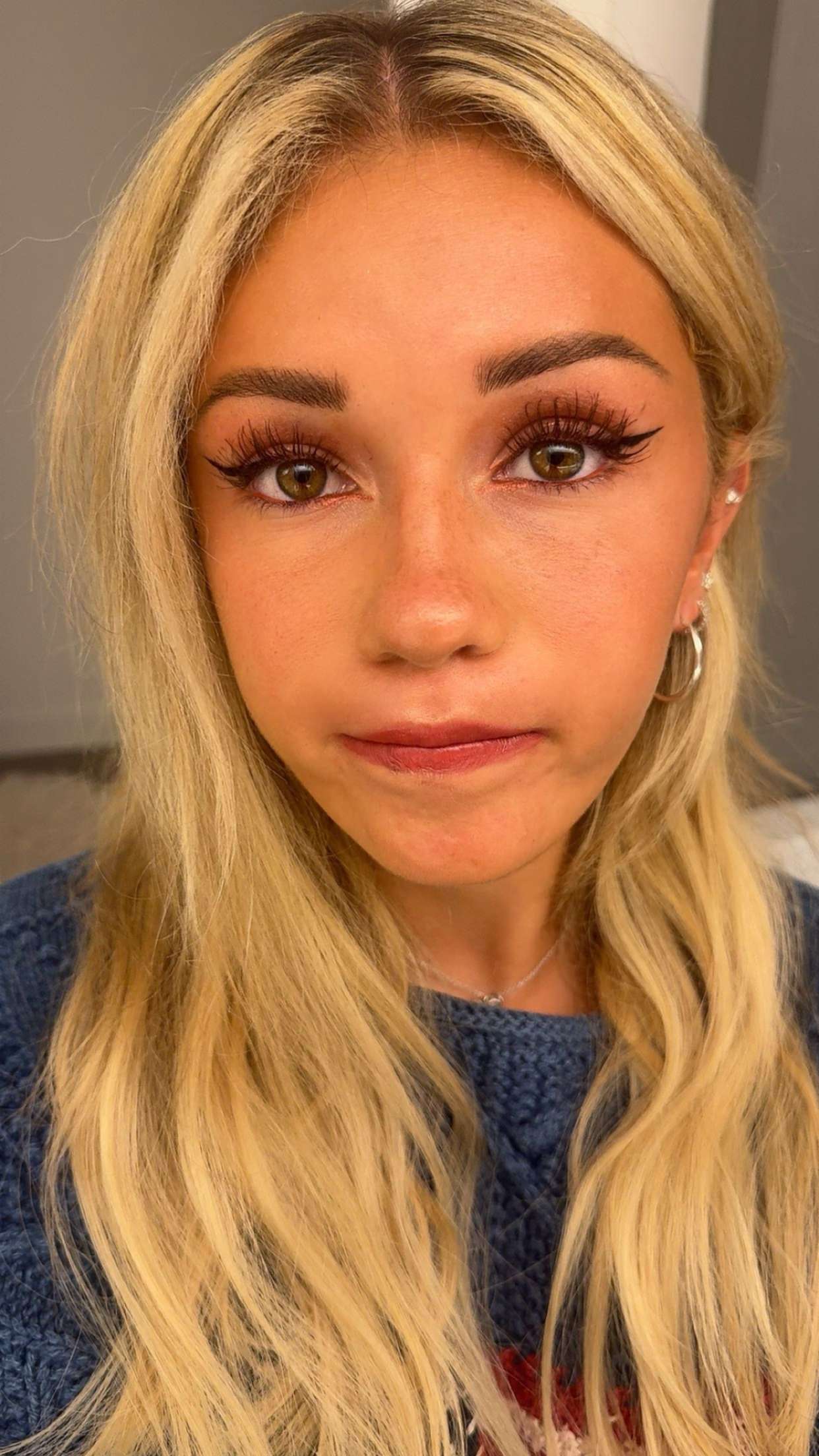 breckiehill snapchat image archive image