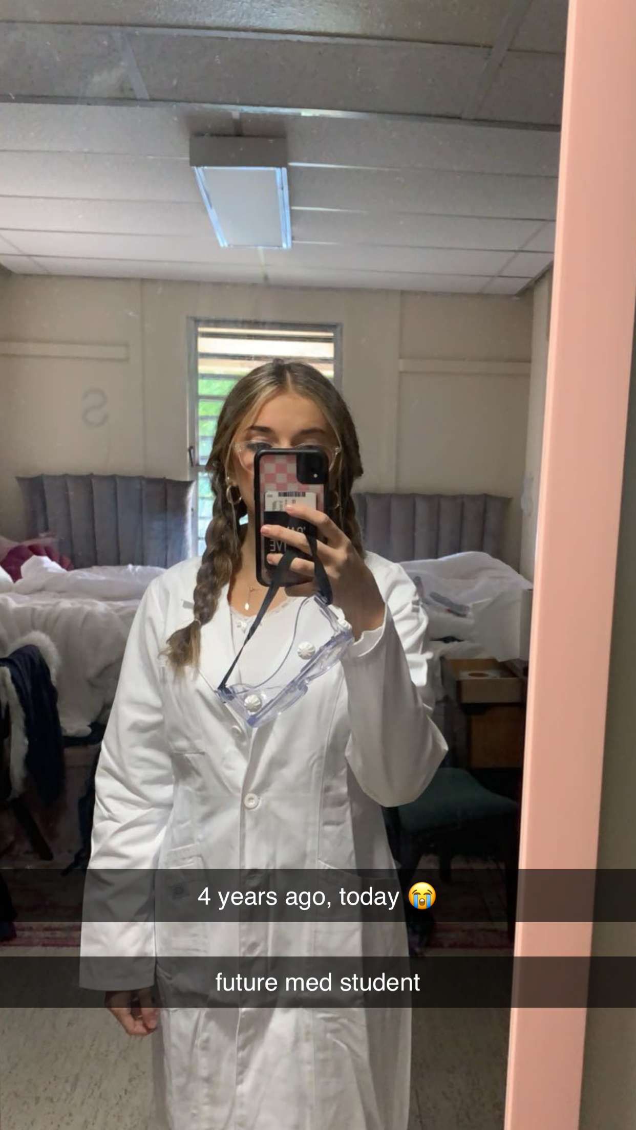 breckiehill snapchat image archive image