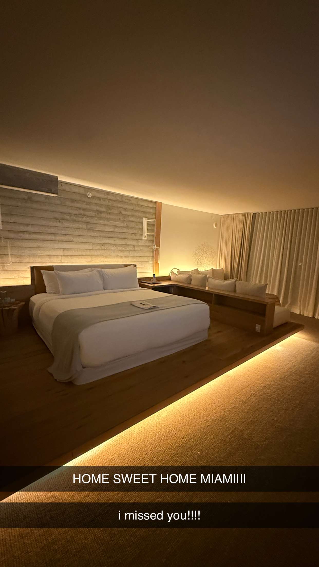 breckiehill snapchat image archive image