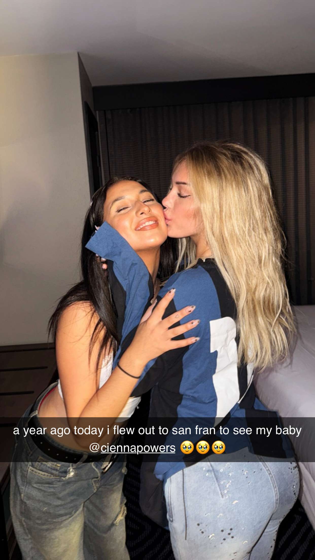 breckiehill snapchat image archive image