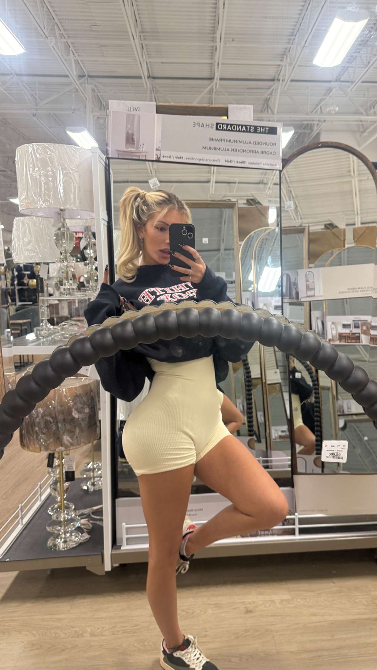 breckiehill snapchat image archive image