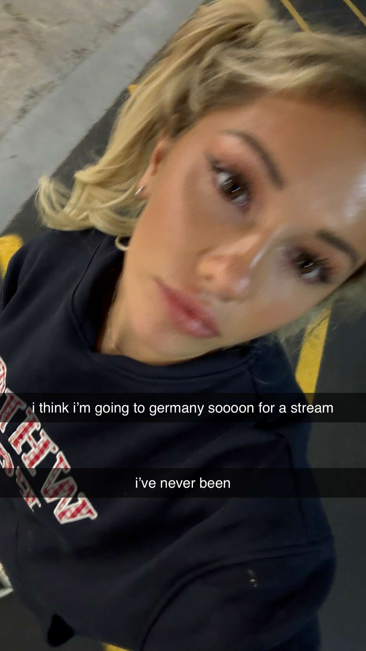 breckiehill snapchat image archive image