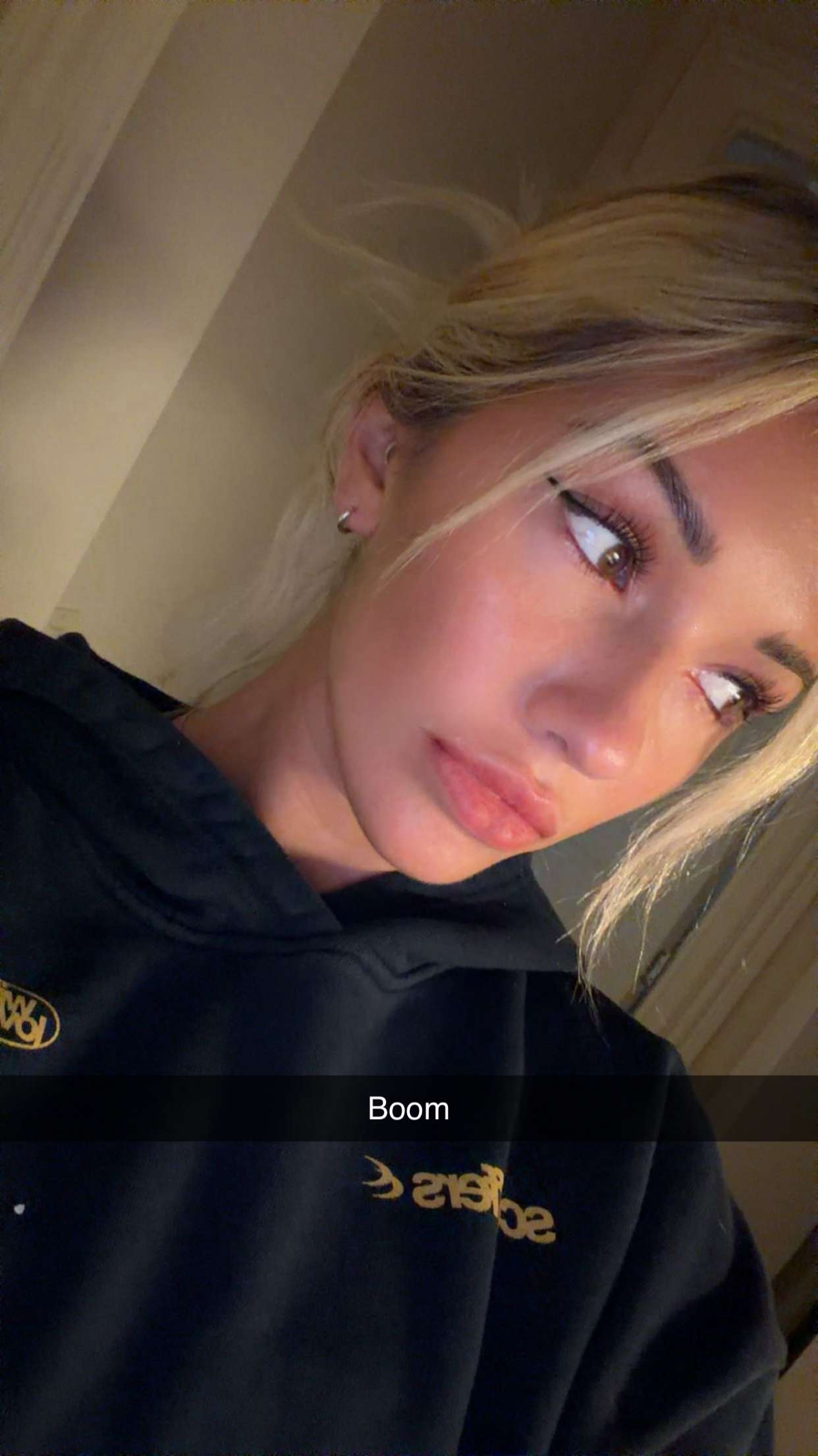 breckiehill snapchat image archive image