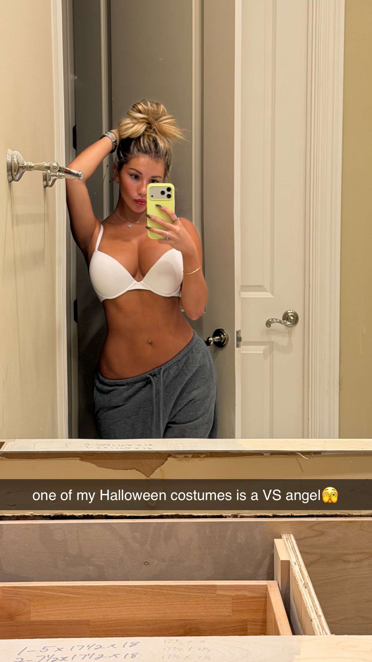 breckiehill snapchat image archive image