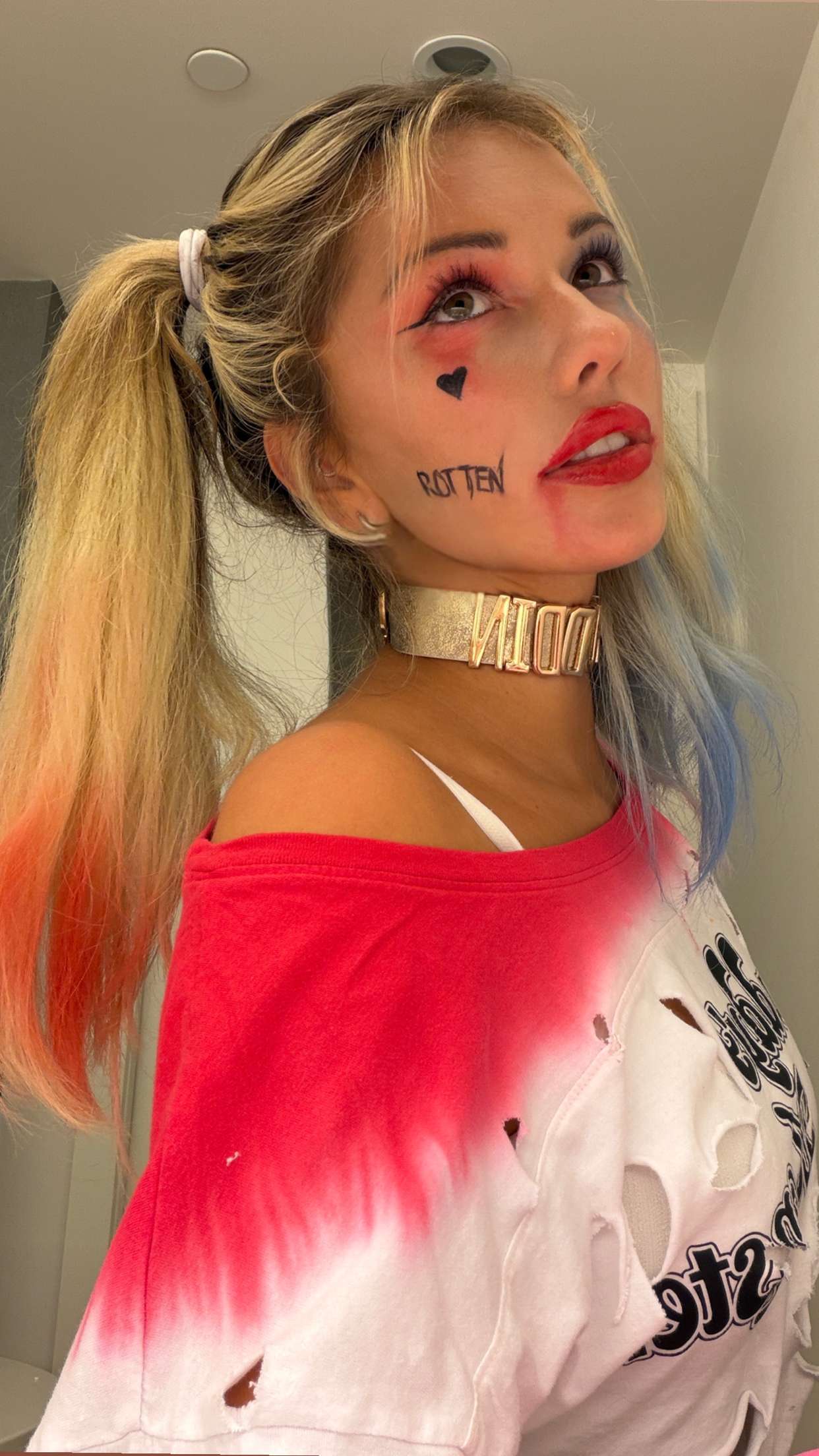 breckiehill snapchat image archive image