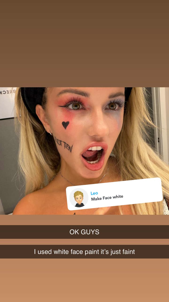 breckiehill snapchat image archive image