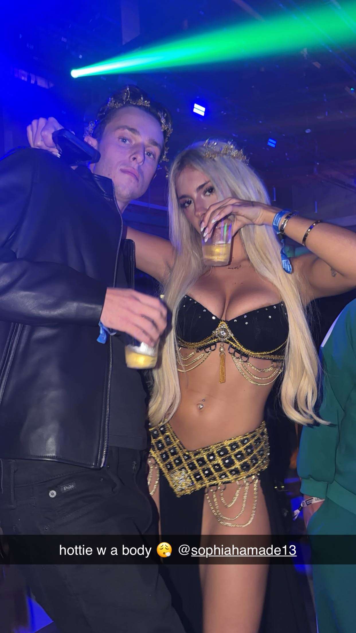 breckiehill snapchat image archive image