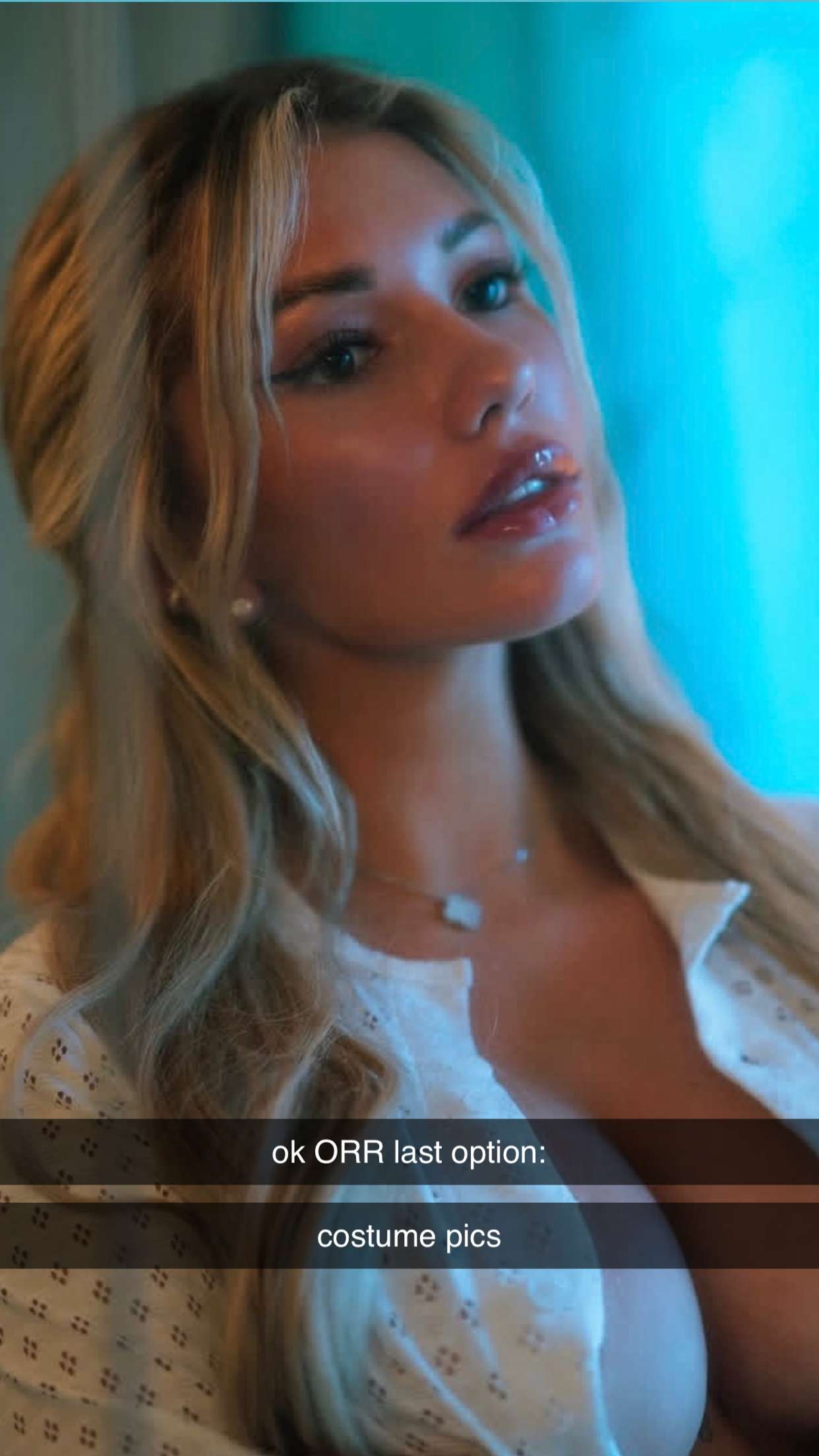 breckiehill snapchat image archive image