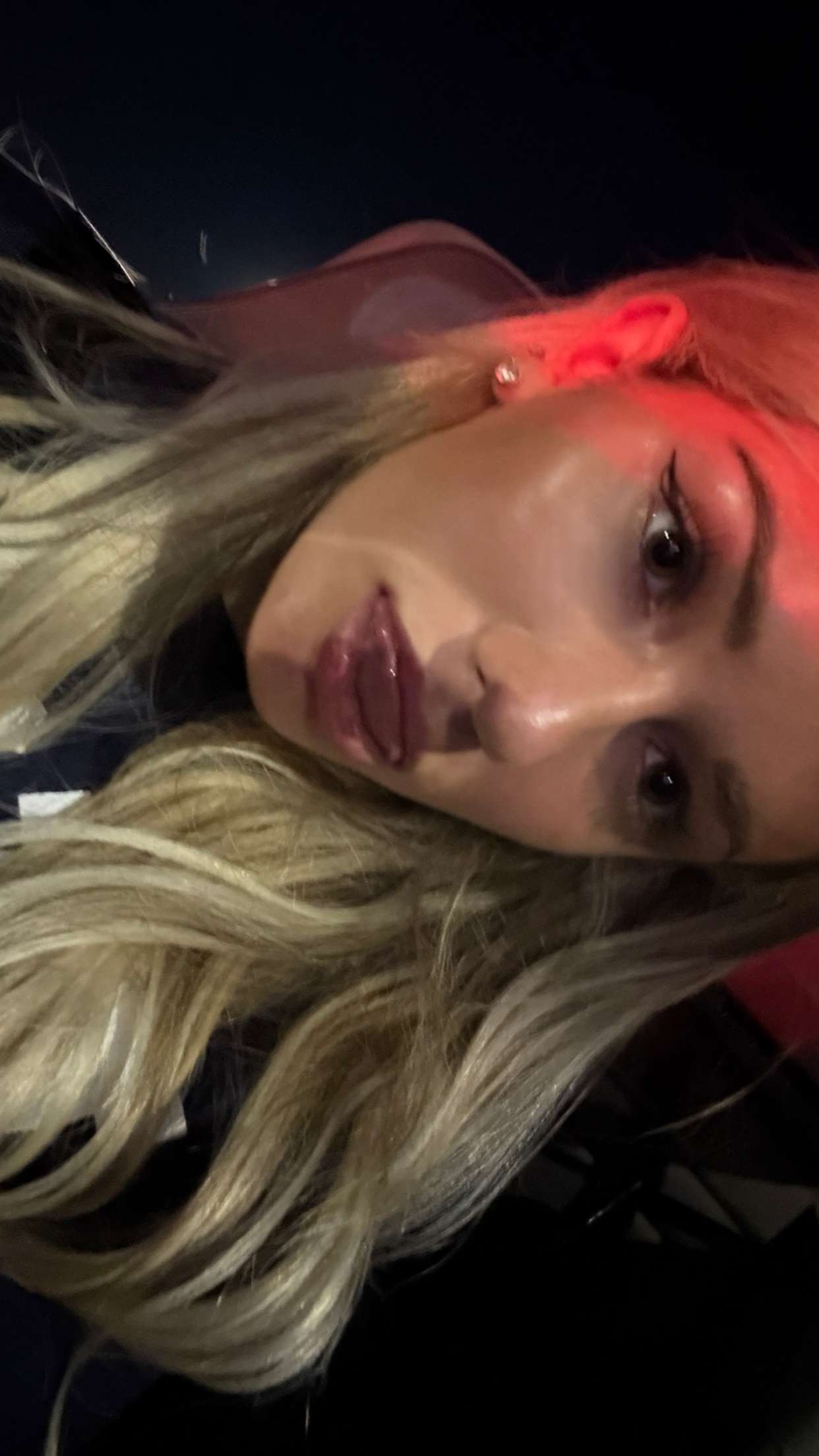 breckiehill snapchat image archive image