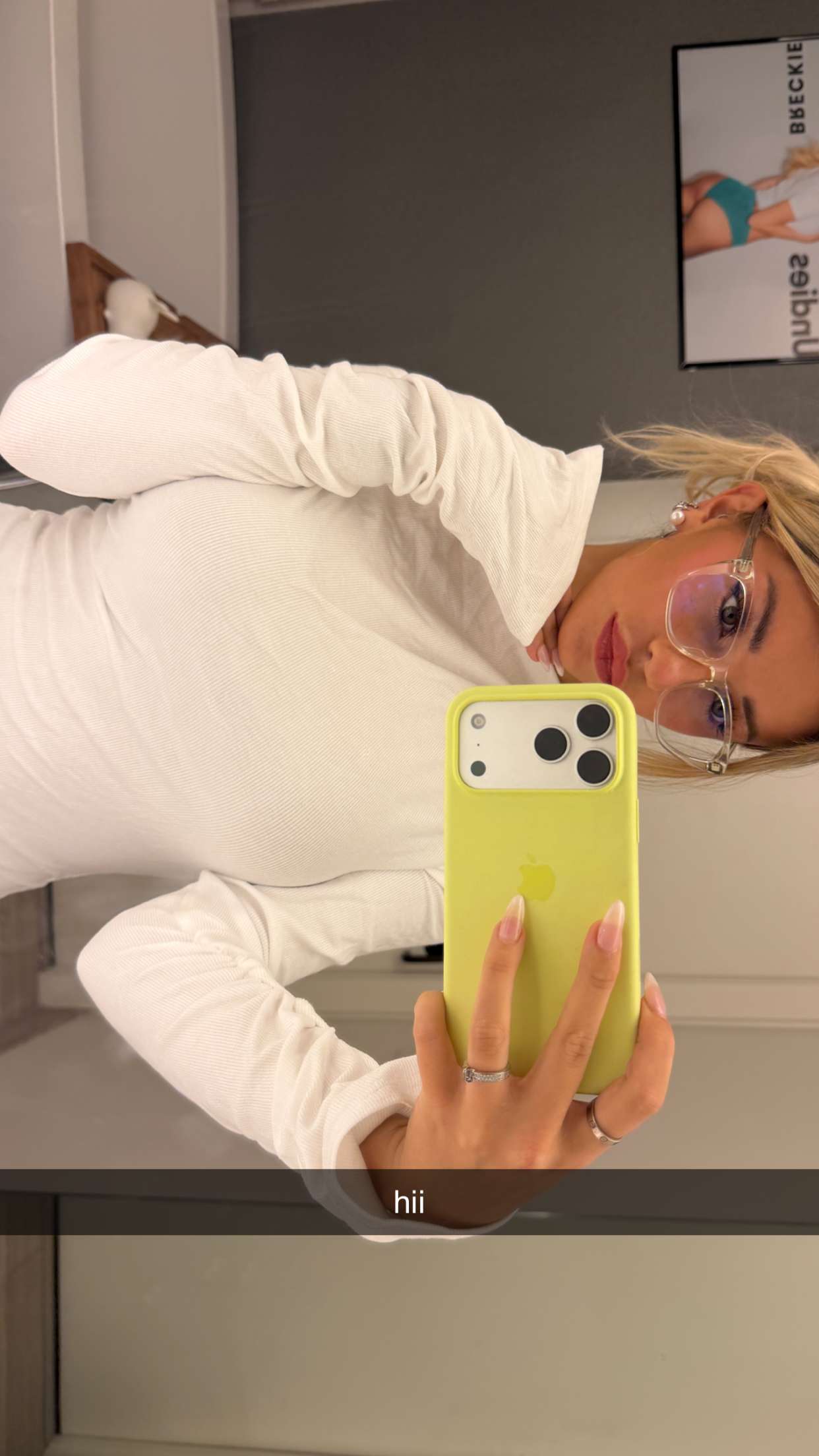 breckiehill snapchat image archive image