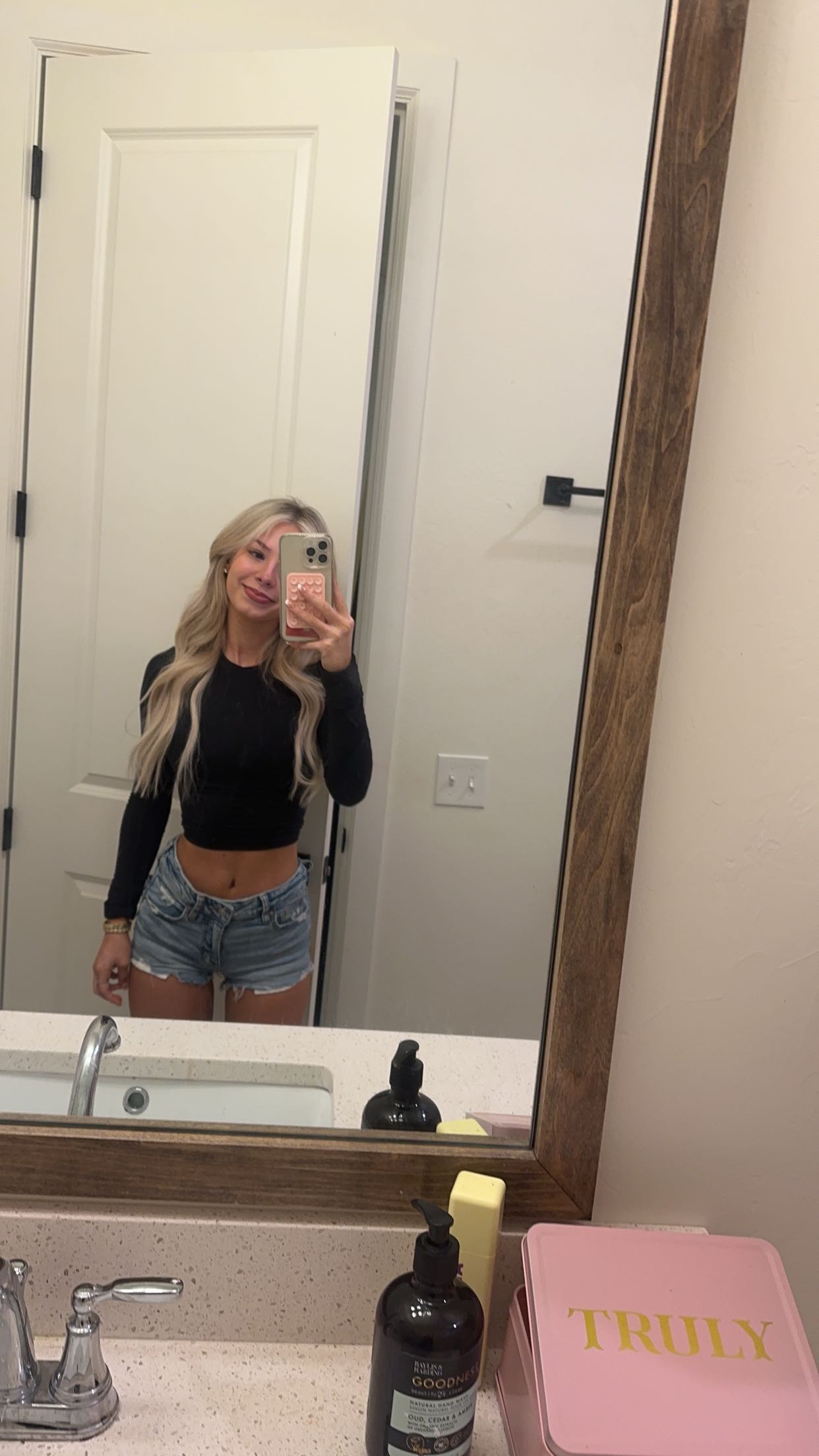 breesemaroc1 snapchat image archive image