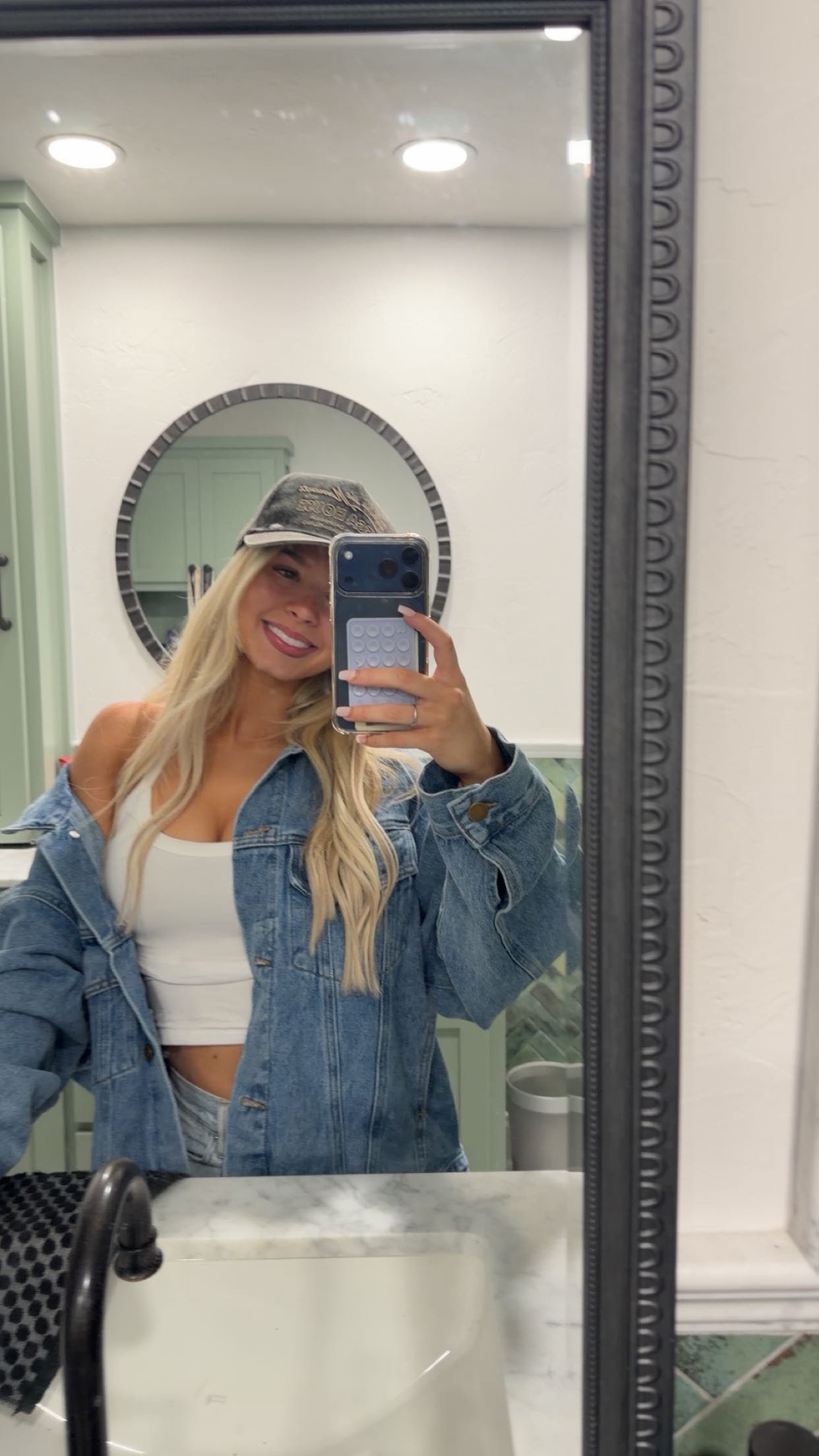 breesemaroc1 snapchat image archive image