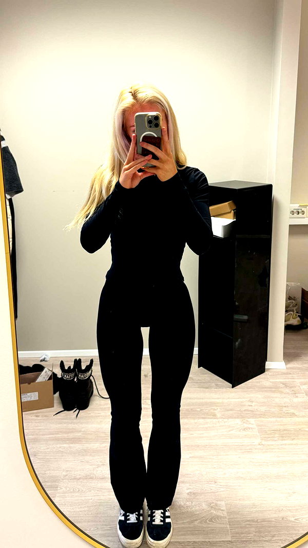 brynhildurgunnl snapchat image archive image