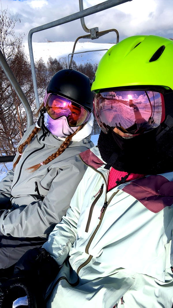 c.aitknight image ~ Altpins