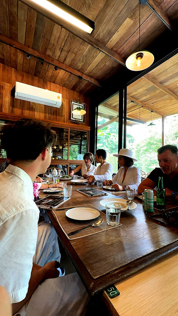 c.aitknight image ~ Altpins